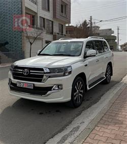 تويوتا لاندكروزر